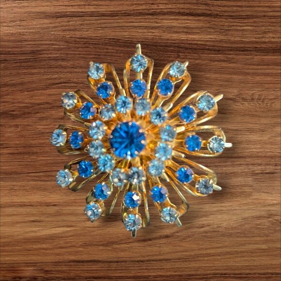vintage Coro Cosmic Starburst Brooch Pin  Blue  Clear Rhinestones 2" - Picture 1 of 8